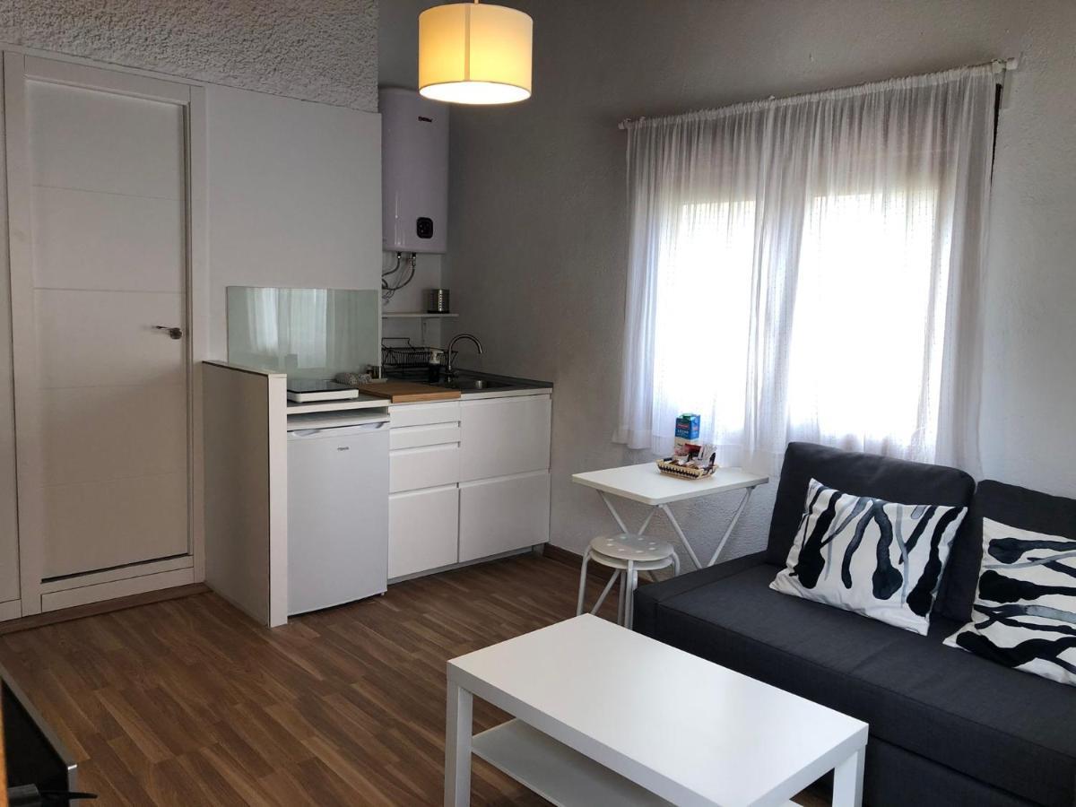 Estudio Maeso Apartment Manzanares El Real Luaran gambar